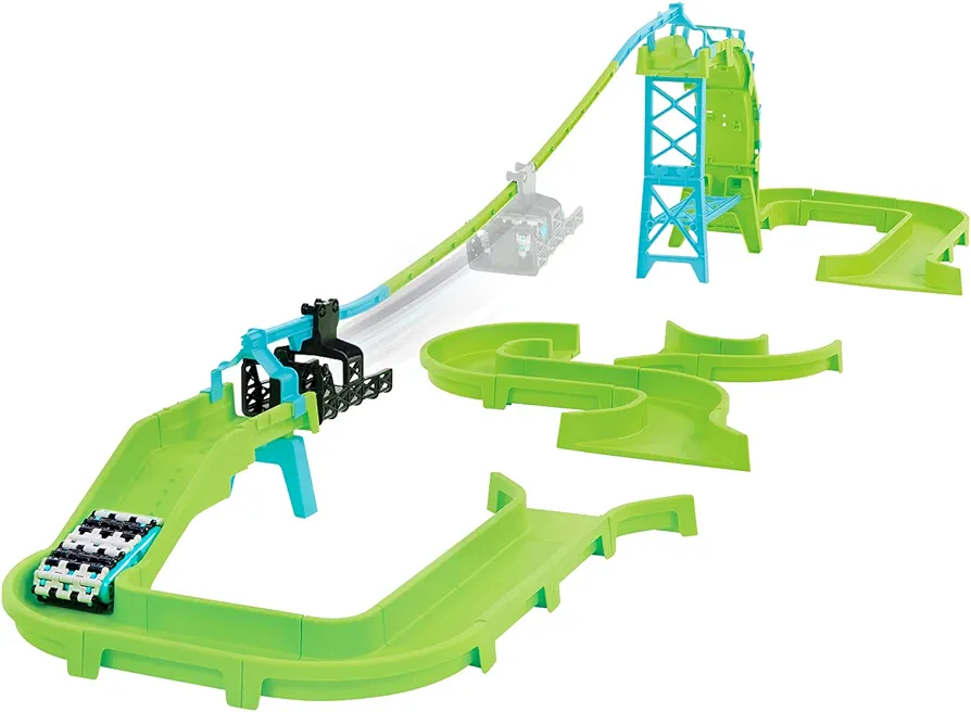 WowWee Power Treads Hyperdrive Zipline Car Set – Race Track Playset Includes 1 Vehicle and 60+ Pieces