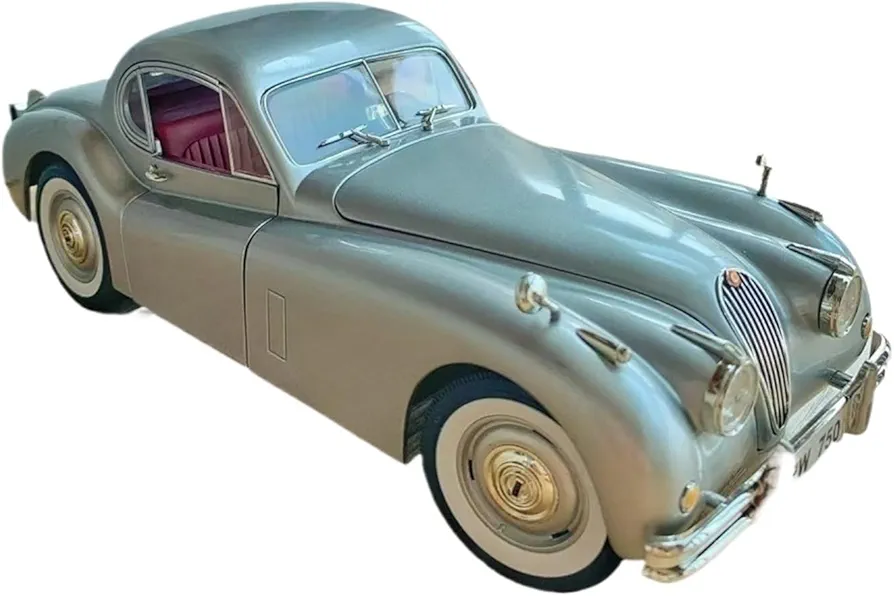 Scale Car Models for Jaguar Xk 1946 1:18 Cabriolet Classic Car Simulation Alloy Metal Model Collectible Ornament Toy Gift Pre-Built Model Vehicles